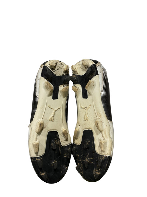 Vist Large View of Product Image Which is Used Puma Soccer Cleats Black Youth 07.0