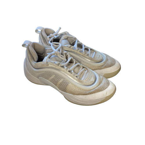 Vist Large View of Product Image Which is Used Adidas Basketball Shoes M White Senior 8.5