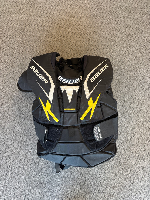 Vist Large View of Product Image Which is Used Bauer PERFORMANCE Senior Body Armor MD