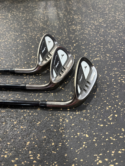 Vist Large View of Product Image Which is Used Mizuno JPX WEDGE Golf Wedge Mens RH 54 Degree