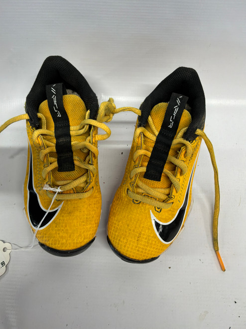Vist Large View of Product Image Which is Used Nike Youth FB Cleats Yellow Youth 12.0