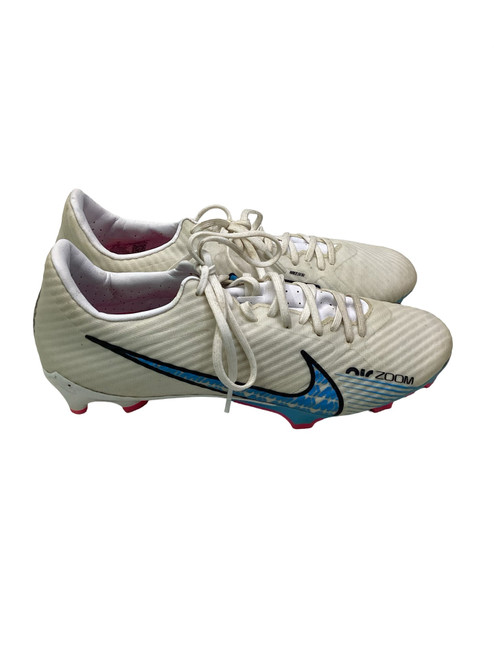 Vist Large View of Product Image Which is Used Nike Soccer Cleats White Senior 7