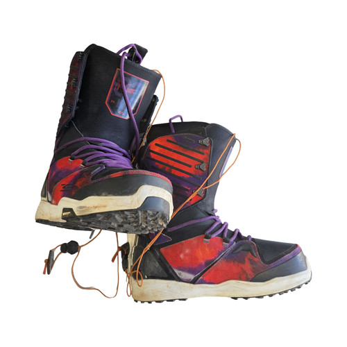 Vist Large View of Product Image Which is Used ThirtyTwo MULLER SERIES SB BOOTS SZ11 Mens Snowboard Boots Purple Senior 11