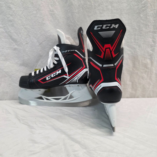 Vist Large View of Product Image Which is Used CCM JETSPEED FT340 Junior Hockey Skate Junior 04