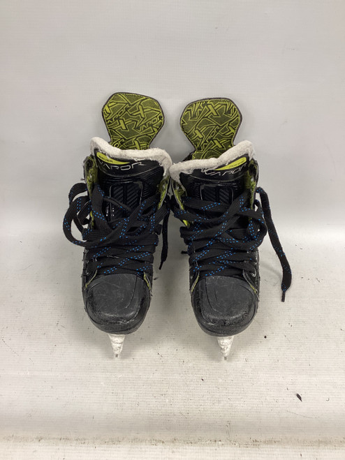 Vist Large View of Product Image Which is Used Bauer 3X Junior Hockey Skate Junior 03