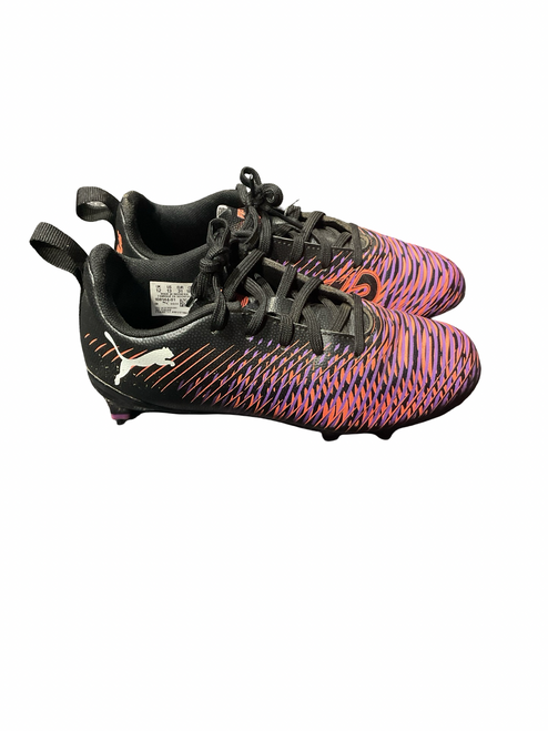 Vist Large View of Product Image Which is Used Puma Soccer Cleats Pink Youth 13.0