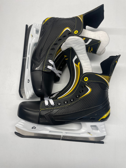 Vist Large View of Product Image Which is Used Victoria Sport HX03 Senior Hockey Skate Senior 12