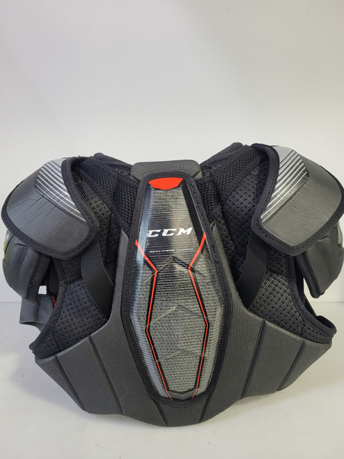 Vist Large View of Product Image Which is Used CCM JETSPEED FT1 Senior Shoulder Pads MD