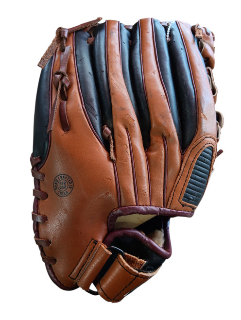 Vist Large View of Product Image Which is Used Franklin RTP BB/SB Glove RH Throw Brown 12 1/2"