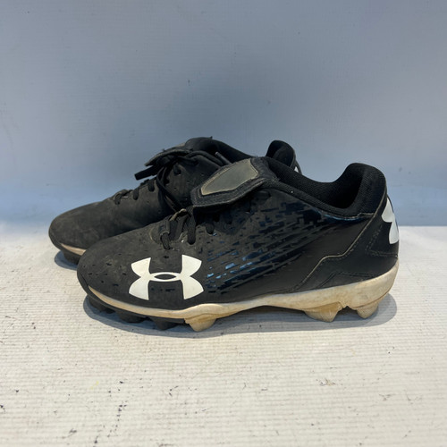 Vist Large View of Product Image Which is Used Under Armour BB LOW TOP BB/SB Cleats Black Junior 02