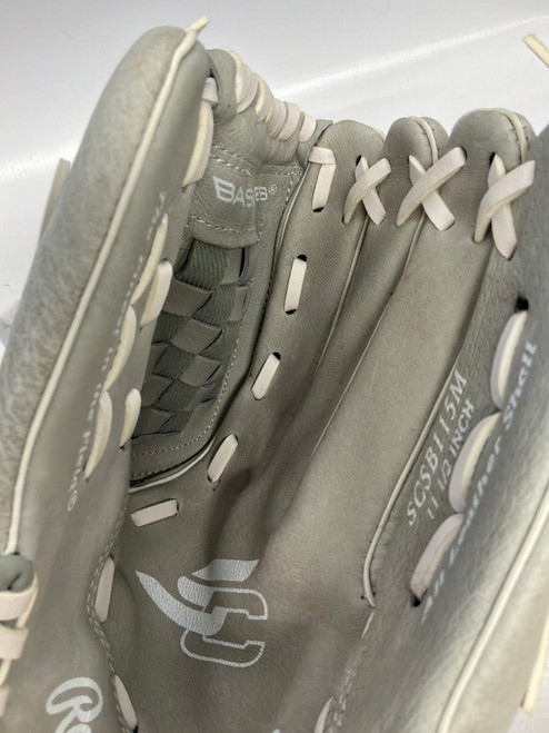 Vist Large View of Product Image Which is Used Rawlings SCS115M BB/SB Glove RH Throw White 11 1/2"