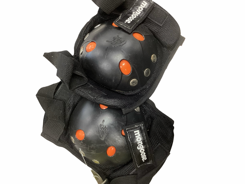 Vist Large View of Product Image Which is Used Mongoose KNEE PADS Bike Shin Guards Black S/M