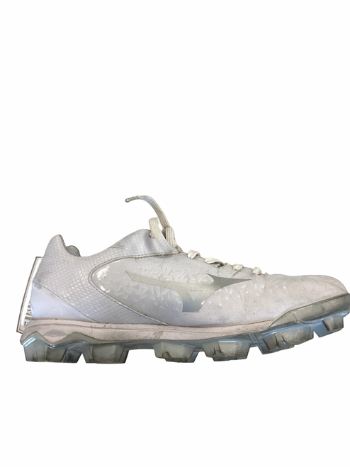 Vist Large View of Product Image Which is  Mizuno Baseball/Softball Cleats White Senior 8.5