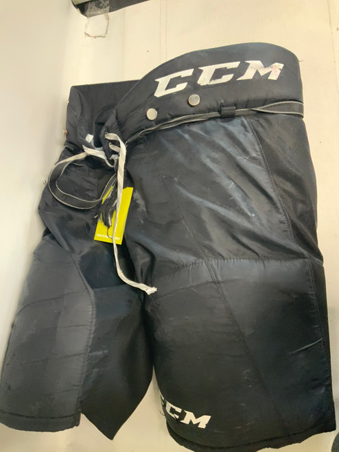 Vist Large View of Product Image Which is Used CCM JETSPEED FT455 Senior Pant Black MD