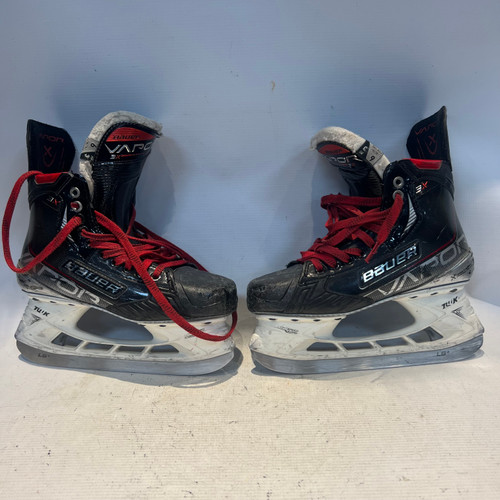 Vist Large View of Product Image Which is Used Bauer VAPOR 3X Senior Hockey Skate Senior 6