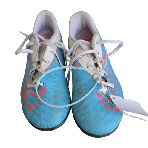Vist Large View of Product Image Which is Used Nike PHAMTOM CLEATS SZ 3 Soccer Cleats Royal Blue Junior 02.5