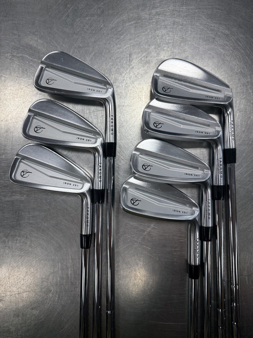 Vist Large View of Product Image Which is Used TAKOMO IRON 201 Mens Iron Set RH 4I-PW