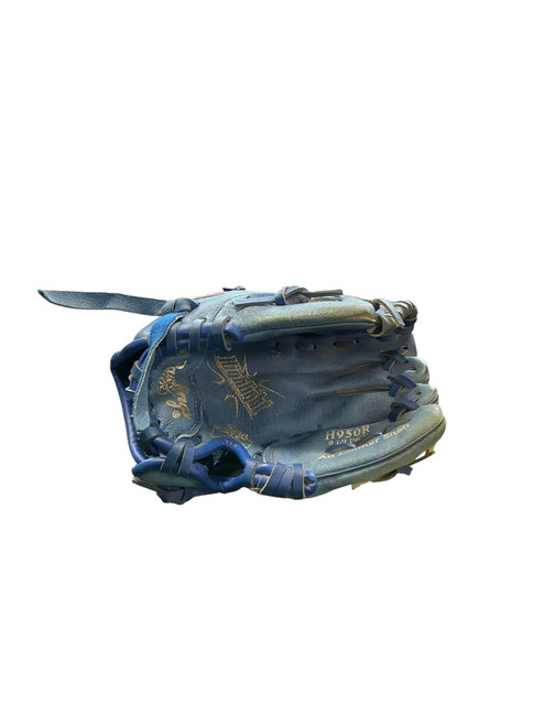 Vist Large View of Product Image Which is Used Rawlings H950R BB/SB Glove RH Throw Royal Blue 9 1/2"