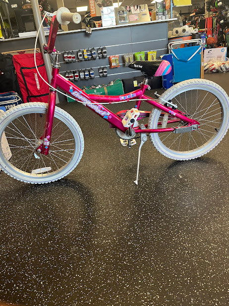 Vist Large View of Product Image Which is Used Diamondback IMPRESSION Road Bike Girls Pink 20"