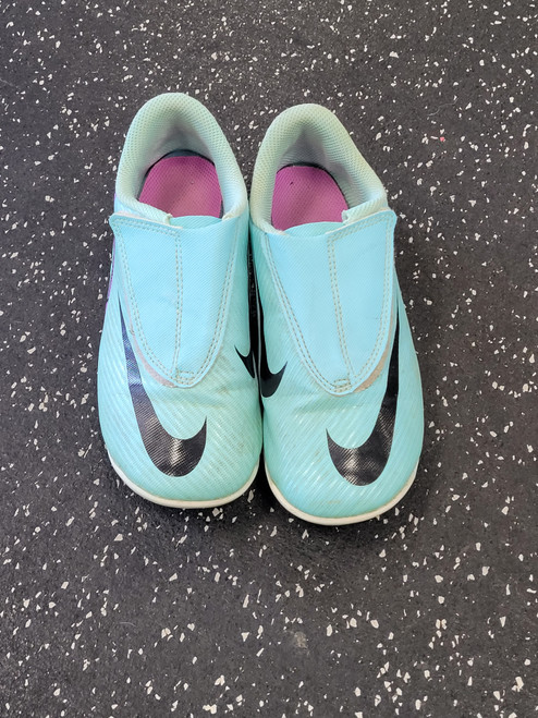 Vist Large View of Product Image Which is Used Nike Soccer Cleats Carolina Blue Youth 12.5