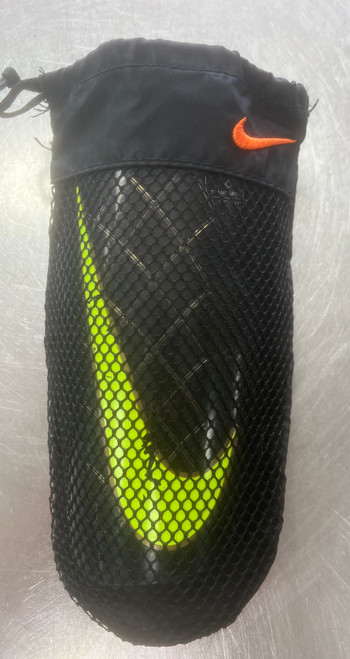 Vist Large View of Product Image Which is Used Nike Soccer Shin Guards Junior None Junior