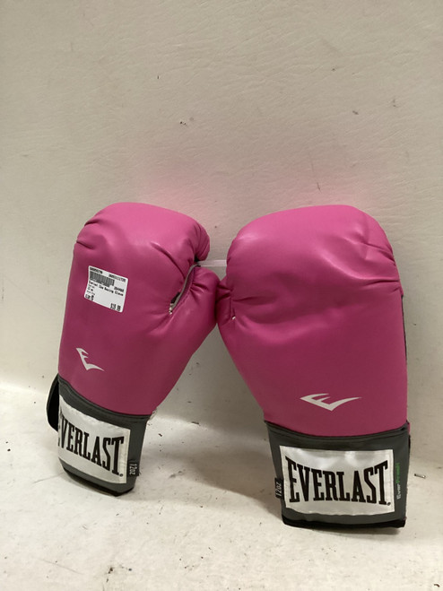 Vist Large View of Product Image Which is Used Everlast Boxing Gloves Pink MD