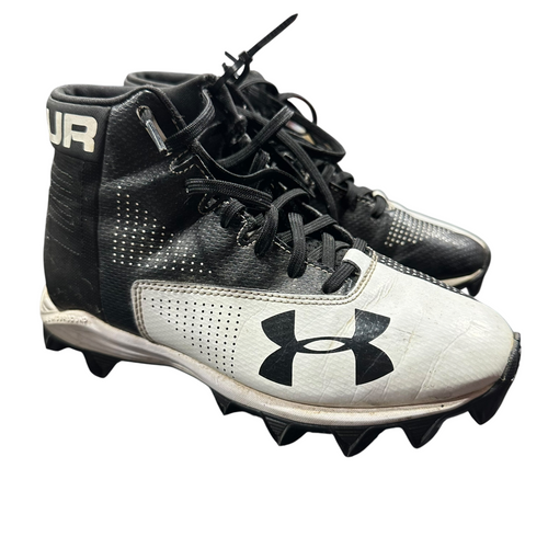Vist Large View of Product Image Which is Used Under Armour Jr FB Cleats Black Junior 04