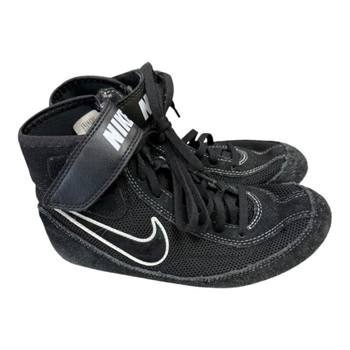 Vist Large View of Product Image Which is Wrestling shoes 