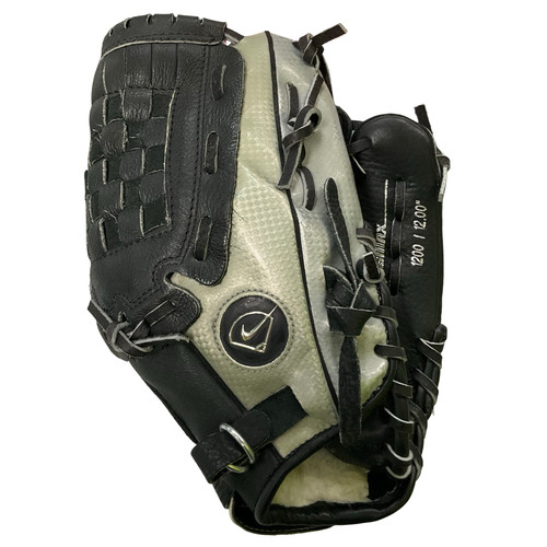 Vist Large View of Product Image Which is Used Nike KAOS MAX BB/SB Glove RH Throw Black 12"