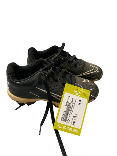 Vist Large View of Product Image Which is Used Nike 2.5Y BLACK/WHITE BB/SB Cleats Black Junior 02.5