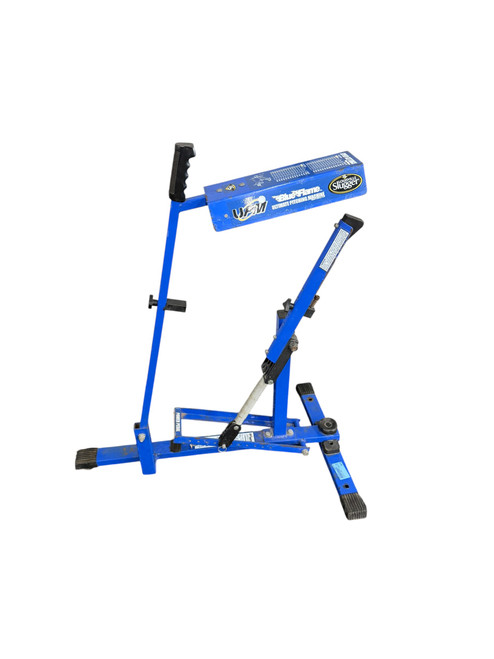 Vist Large View of Product Image Which is Used Louisville Slugger BLUE FLAME BB/SB Pitching Machine