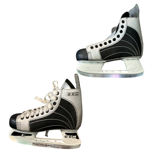 Vist Large View of Product Image Which is Used CCM 232 HEAT Senior Hockey Skate Senior 7