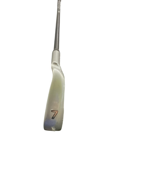 Vist Large View of Product Image Which is Used Ping G425 Mens Individual Iron RH 7 Iron
