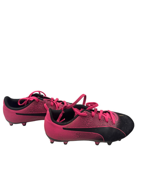 Vist Large View of Product Image Which is Used Puma Soccer Cleats Pink Junior 01