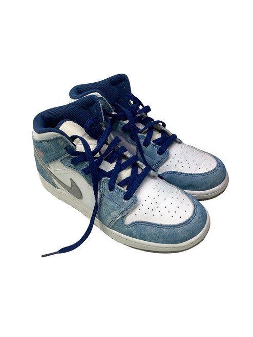 Vist Large View of Product Image Which is Used Jordan Basketball Shoes Y Carolina Blue Youth 07.0