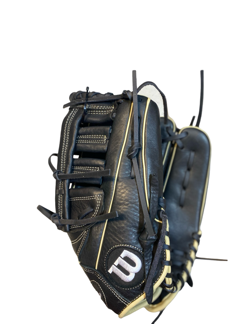 Vist Large View of Product Image Which is Used Wilson A700 BB/SB Glove RH Throw Black 12 1/2"