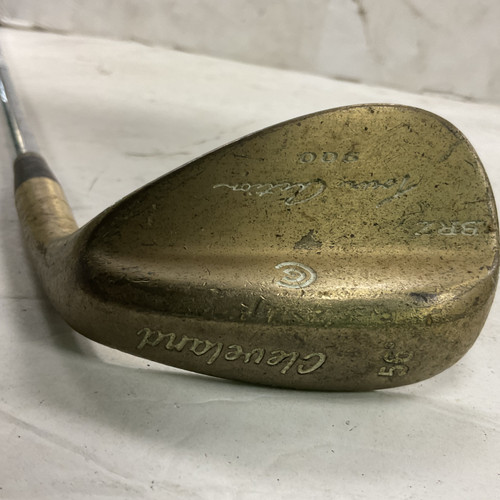 Vist Large View of Product Image Which is Used Cleveland TOUR ACTION 900 Golf Wedge Mens RH 56 Degree