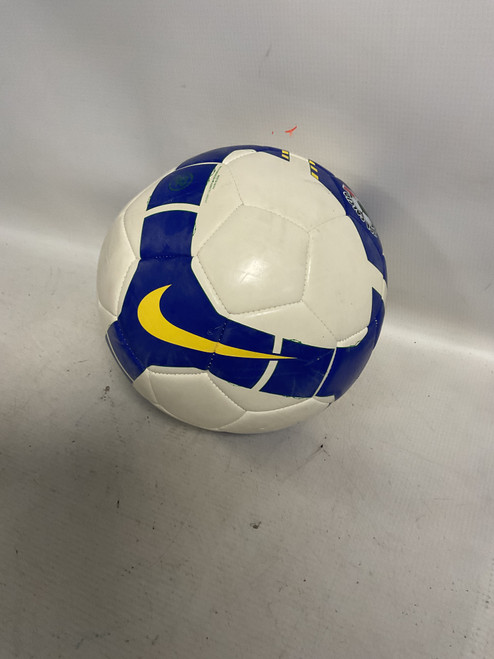 Vist Large View of Product Image Which is Used Nike LEGA CALCIO All Size Soccer Ball White 4