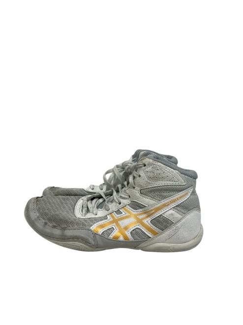 Vist Large View of Product Image Which is Used Asics Matflex Jr 2 Wrestling Shoes