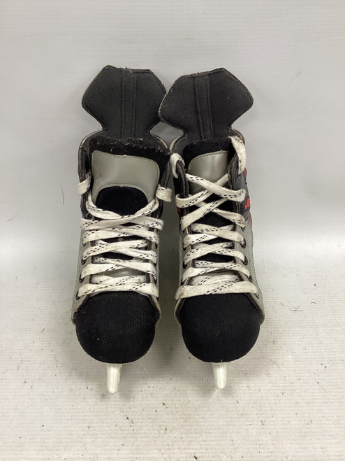 Vist Large View of Product Image Which is Used Bauer VAPOR VI Youth Hockey Skate Youth 12.0