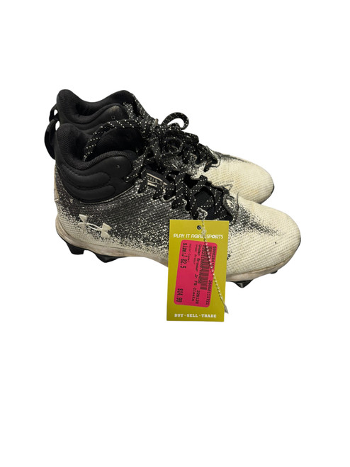 Vist Large View of Product Image Which is Used Under Armour Jr FB Cleats Camel Junior 02.5
