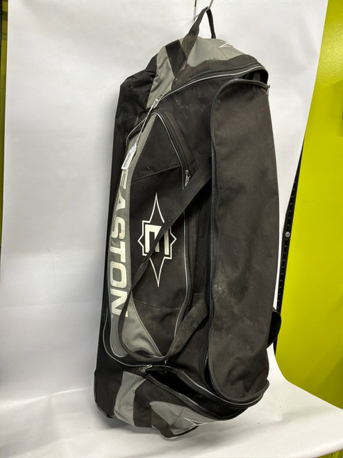 Vist Large View of Product Image Which is Used Easton WHEELED BAG BB/SB Team Wheeled Bag Black