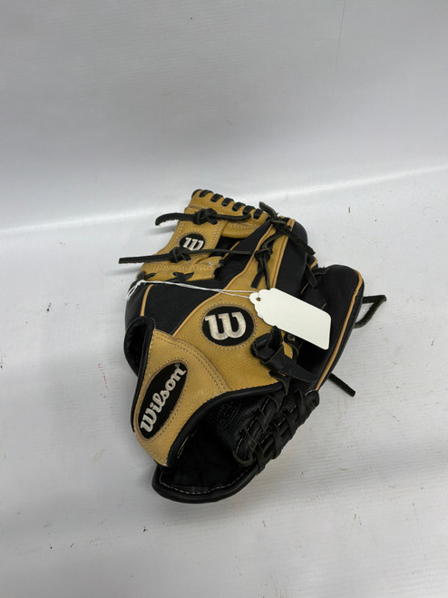 Vist Large View of Product Image Which is Used Wilson A550 BB/SB Glove RH Throw Brown 11 1/2"