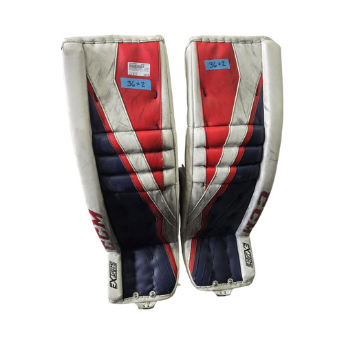 Vist Large View of Product Image Which is Used CCM EXTREME FLEX 3 GOALIE LEG PADS 36+2 Goalie Leg Pads Senior Navy Blue 36"