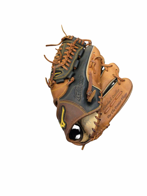Vist Large View of Product Image Which is Used Mizuno SOFT CLASSIC PRO BB/SB Glove RH Throw Brown 11 1/2"