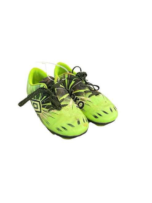 Vist Large View of Product Image Which is Used Umbro Soccer Cleats Neon Green Junior 02.5