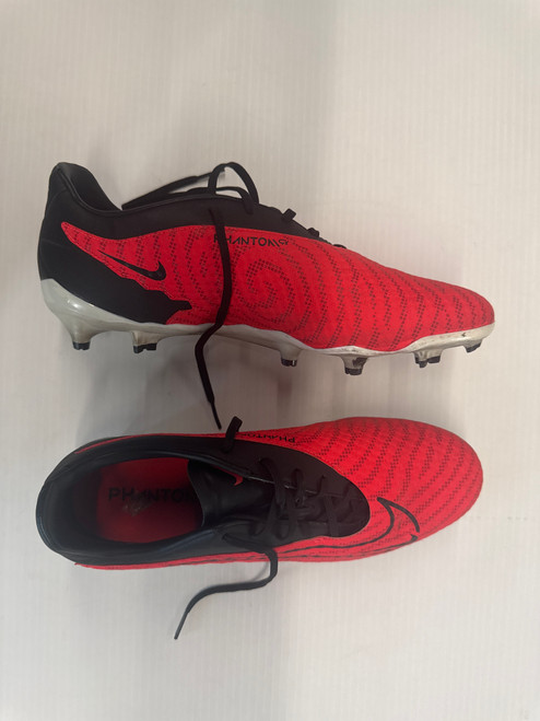 Vist Large View of Product Image Which is Used Nike Soccer Cleats Red Senior 8.5