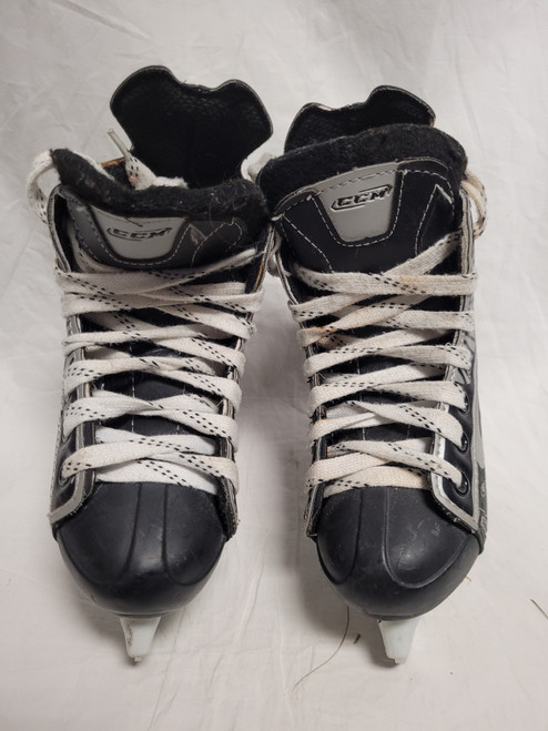 Vist Large View of Product Image Which is Used CCM CUSTOM 01 Youth Hockey Skate Youth 11.0