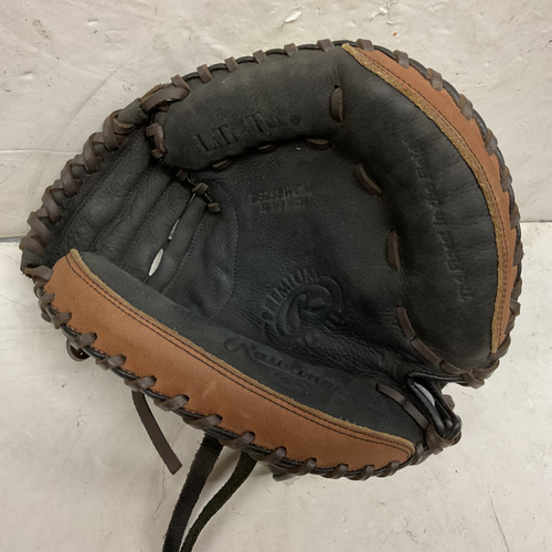 Vist Large View of Product Image Which is Used Rawlings Premium Series D325BWCM Baseball Catchers RH Throw Black 32 1/2"