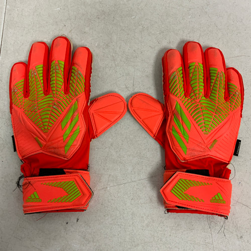Vist Large View of Product Image Which is Used Adidas PREDATOR Soccer Goalie Gloves Orange 8